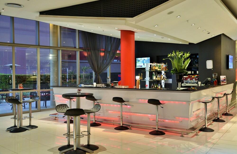 Park Inn Sandton Joanesburgo Exterior foto